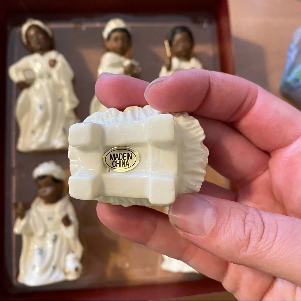 Ceramic African American Nativity Set Jesus Mary Joseph Christmas Decor